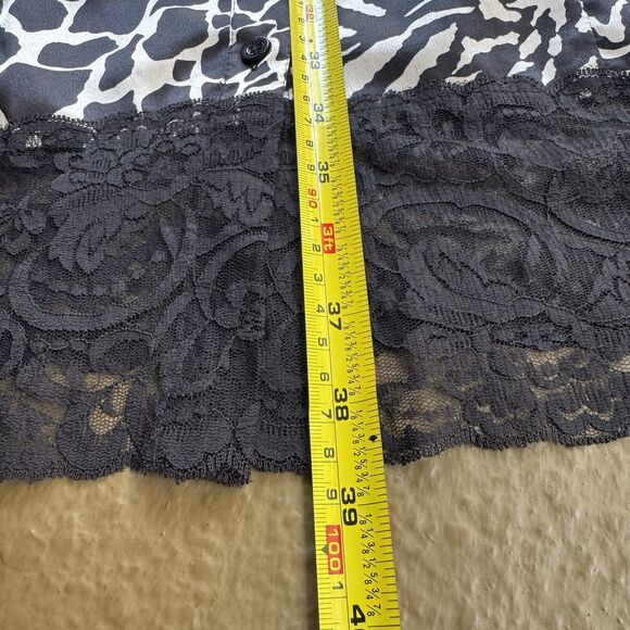 Bisou Bisou Shirt dress Size Large Black and Cream Geometric Short Lleeve - Picture 3 of 16